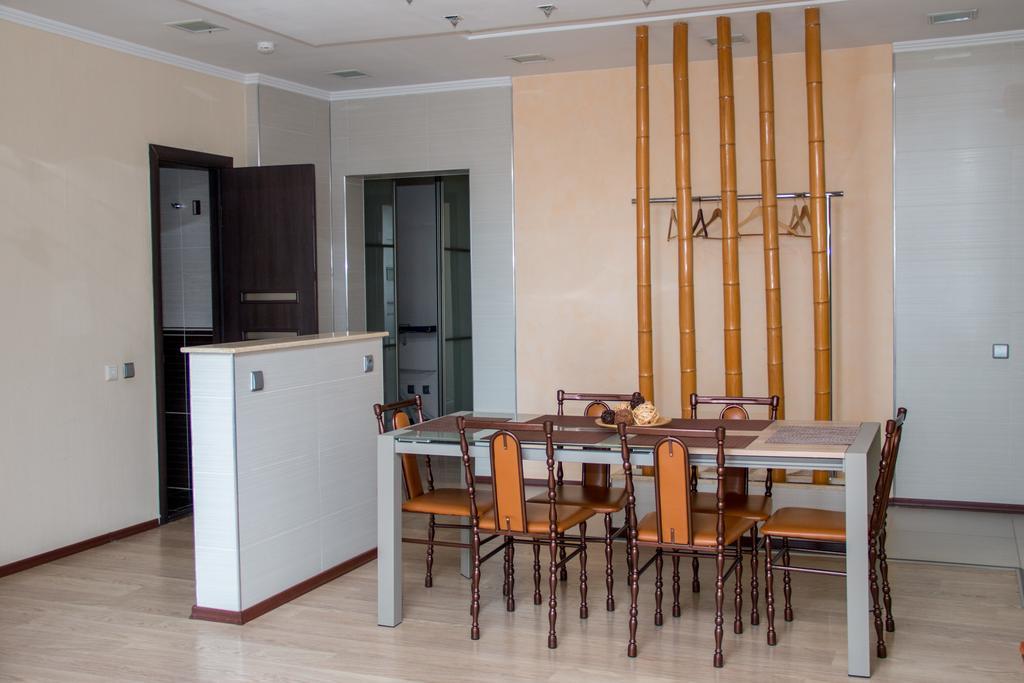 Sunrise Apartments Triumph Akmola Esterno foto